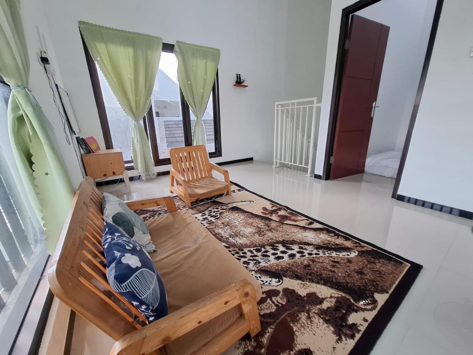 Villa Estetik Di Μαλάνγκ Εξωτερικό φωτογραφία